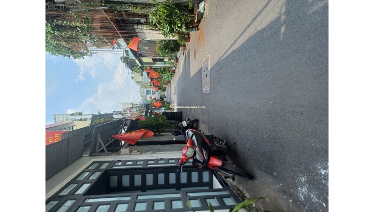 Nhà đẹp Tân Chánh Hiệp, Q.12, hẻm thông, giá tốt!